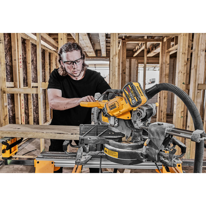 DeWalt FLEXVOLT 60V MAX 12" Sliding Mitre Saw Kit