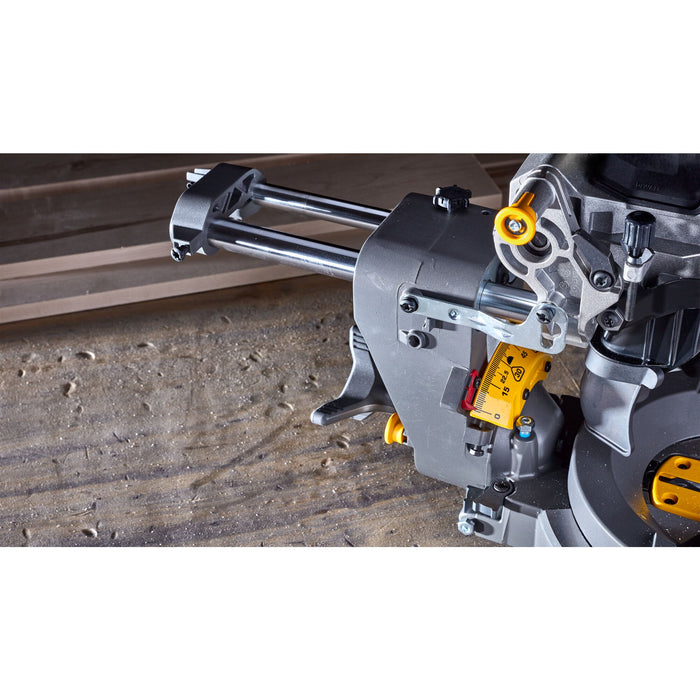 DeWalt FLEXVOLT 60V MAX 12" Sliding Mitre Saw Kit