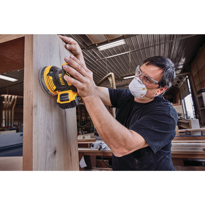 DeWalt 20V XR Brushless Random Orbital Sander - Tool Only