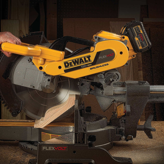 DeWalt FLEXVOLT® 120V MAX 12" Dual Bevel Sliding Mitre Saw Kit