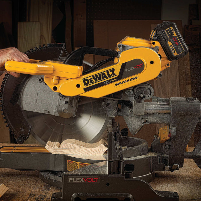 DeWalt FLEXVOLT® 120V MAX 12" Dual Bevel Sliding Mitre Saw Kit