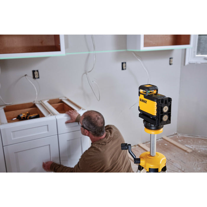 DeWalt 360° Green Beam Cross Line Laser