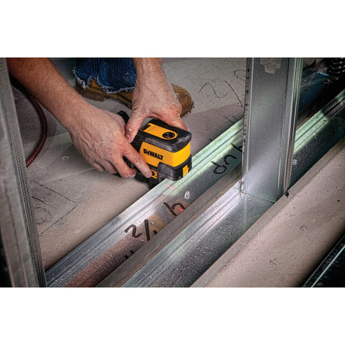 DeWalt Self Leveling Cross Line & Plumb Spots Laser