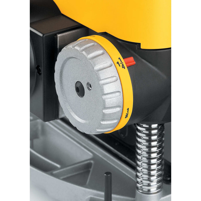 DeWalt 13" Three Knife 2-Speed Thickness Planer