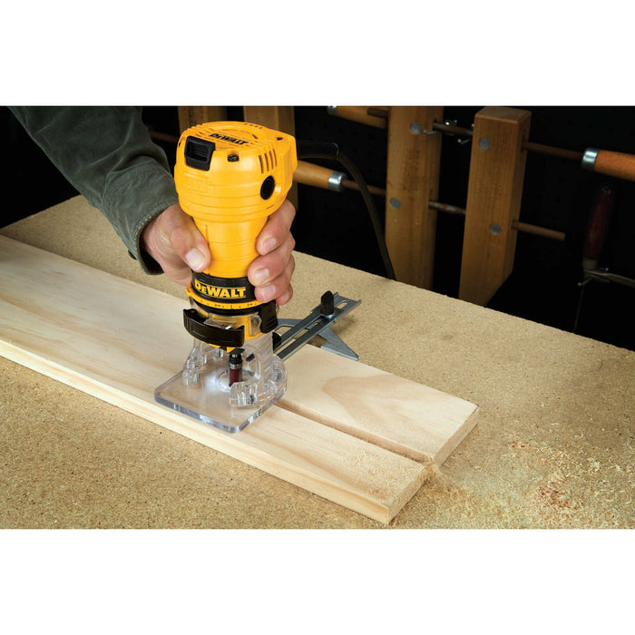 DeWalt 4.5A Laminate Trimmer