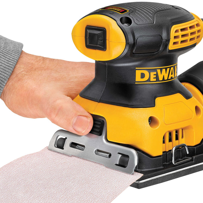 DeWalt 1/4 Palm Grip Corded Sheet Sander Kit