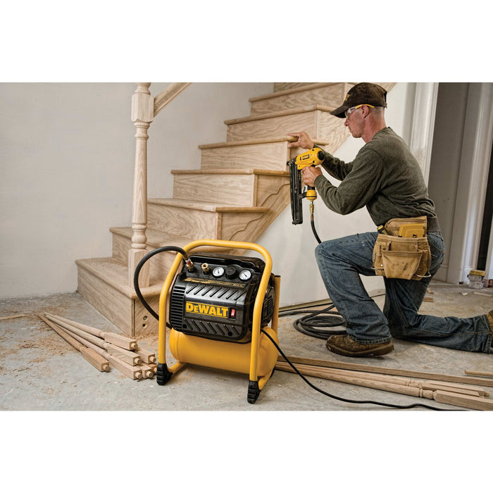 DeWalt 2.5 Gallon Portable Electric 200 PSI Quiet Trim Compressor