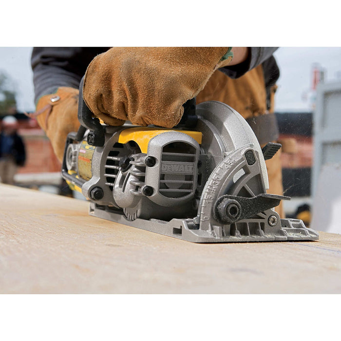 DeWalt 7-1/4" Worm Drive Circular Saw w/ Electric Brake