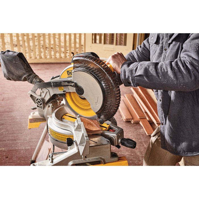 DeWalt 10" 15A Electric Single-Bevel Compound Mitre Saw