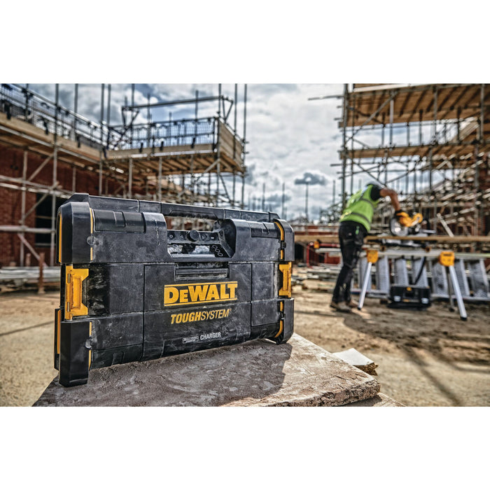 DeWalt ToughSystem® Radio 2.0 w/ Charger