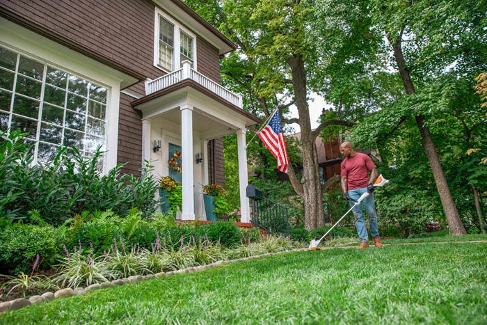 STIHL FSA 57 Cordless Grass Trimmer 36V Kit