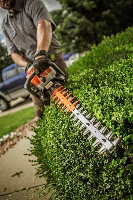 STIHL HS 82R 24" Professional Gas Powered Hedge Trimmer (22.7cc)