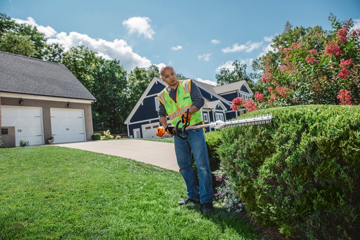 STIHL KMA 135R Cordless KombiSystem KombiEngine (AP System)