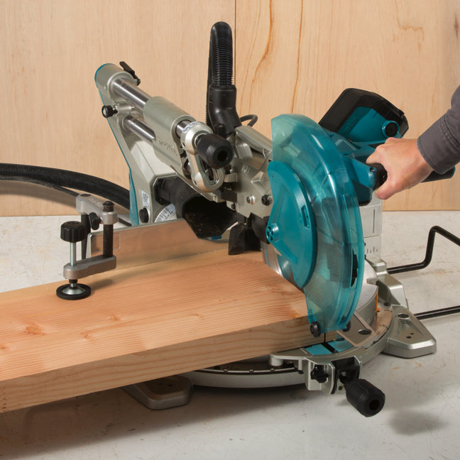 Makita 10" Sliding Compound Mitre Saw w/Laser