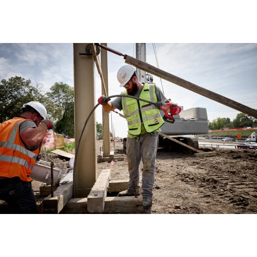 Milwaukee M18 FUEL 8' Concrete Pencil Vibrator