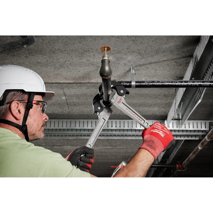 Milwaukee 14" Aluminum Self-Adjusting Pipe Wrench