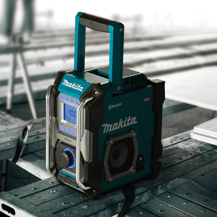 Makita Cordless Jobsite Stereo w/Bluetooth