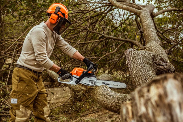 STIHL MS 261 C-M Gas Chainsaw (50.2cc) M-Tronic - 18"