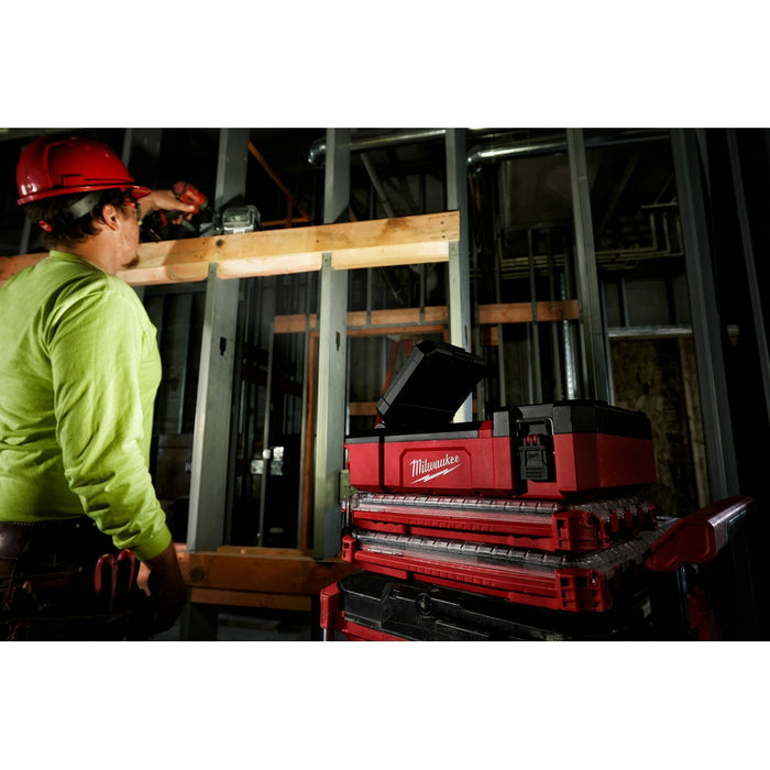 Milwaukee M12™ PACKOUT™ Flood Light w/ USB Charging