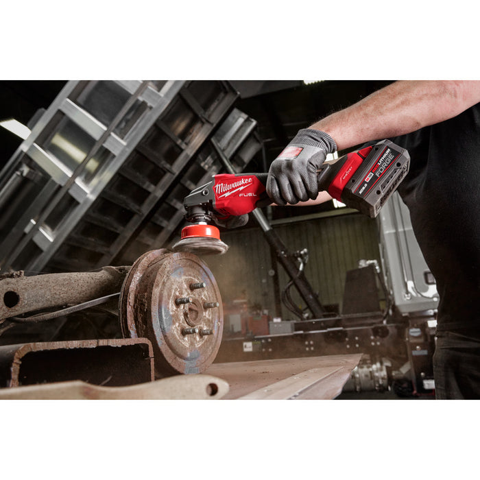 Milwaukee M18 FUEL™ 4-1/2"-6" Variable Speed Braking Grinder w/ Paddle Switch & ONE-KEY™