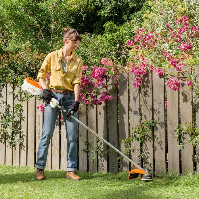 STIHL FSA 80R Cordless Battery Grass Trimmer Kit