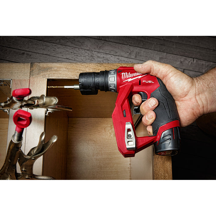 Milwaukee M12 FUEL Cordless Installation Drill/Driver Kit