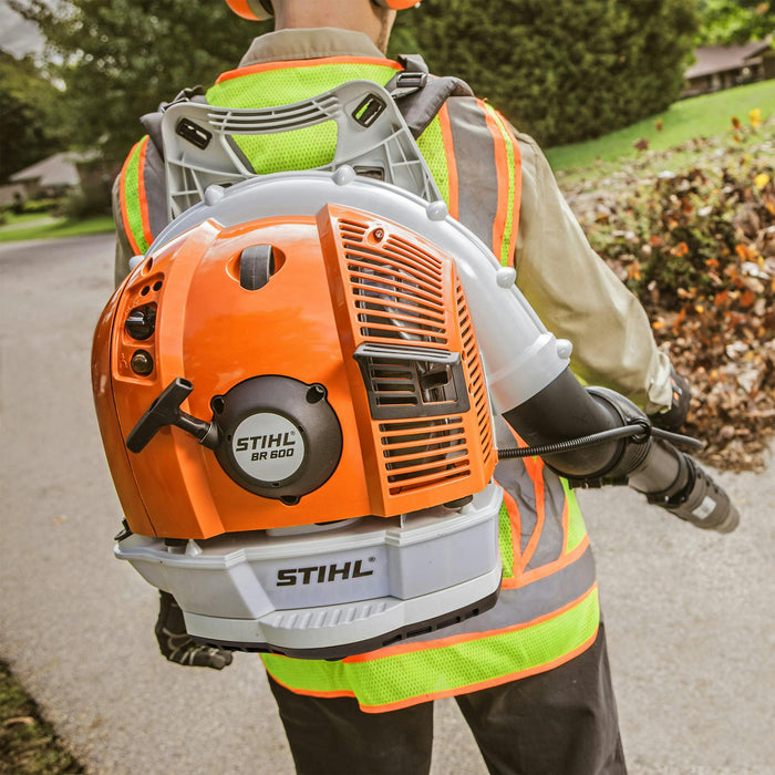 STIHL BR 600 Gas Powered Backpack Leaf Blower (64.8cc)