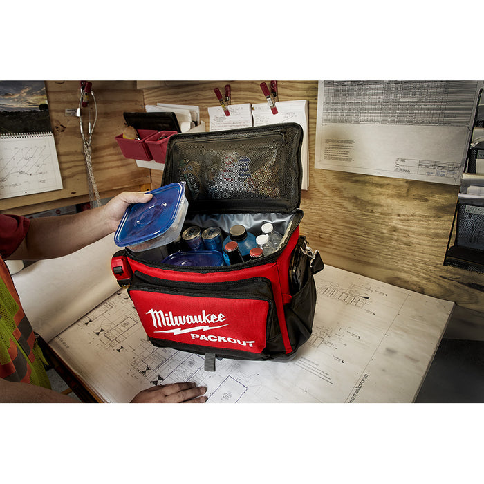 Milwaukee PACKOUT Cooler