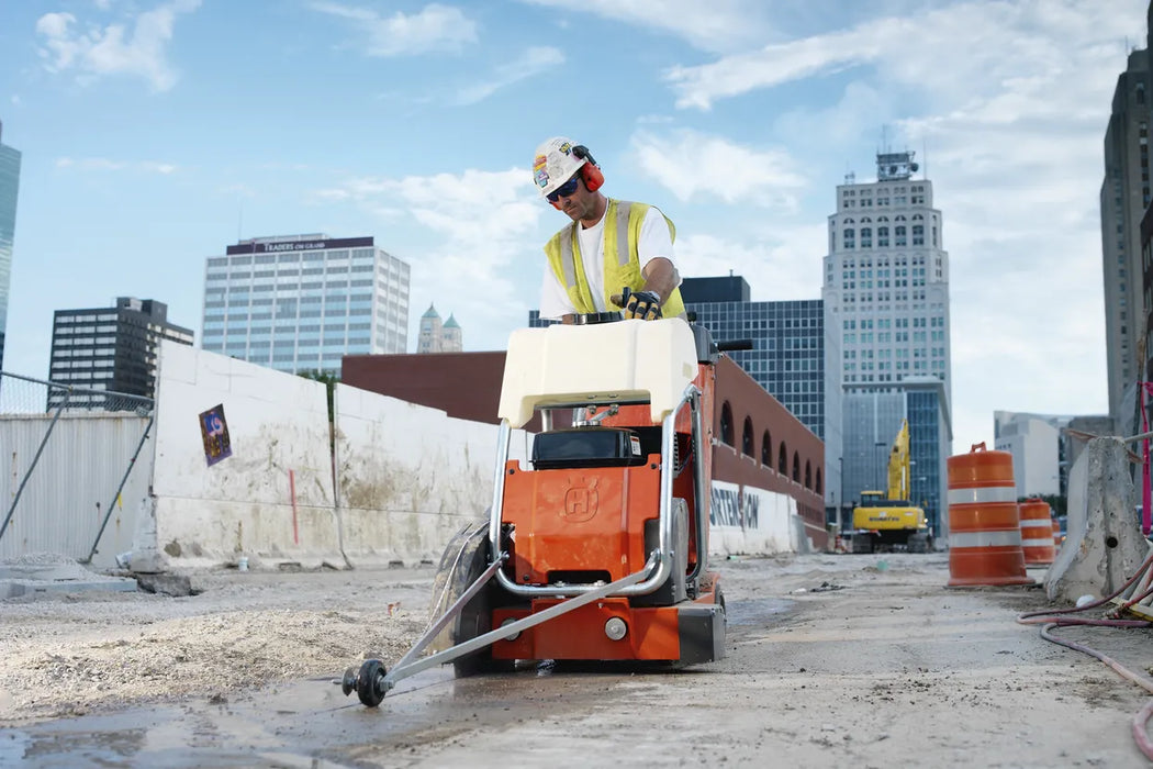 Husqvarna FS 413 20" Walk-Behind Floor Saw