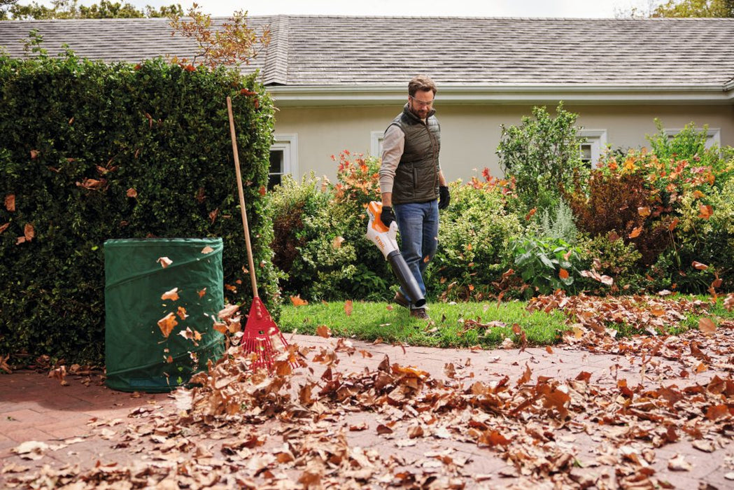 STIHL BGA 50 Cordless Leaf Blower Kit