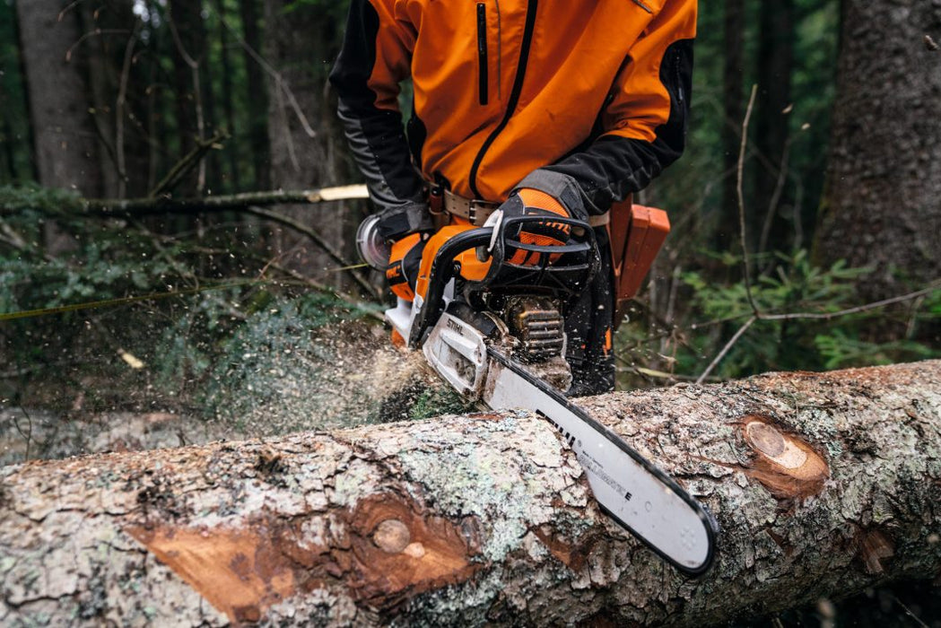 STIHL MS 400 C-M Professional Gas Chainsaw (66.8cc) w/ M-Tronic - 16"