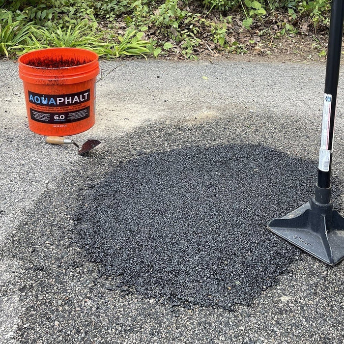 Aquaphalt 6.0 (Medium) - Permanent Asphalt Pothole Repair - 50 lbs Pail