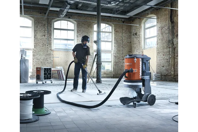 Husqvarna DE 110H 120V HEPA Dust Extractor Vacuum